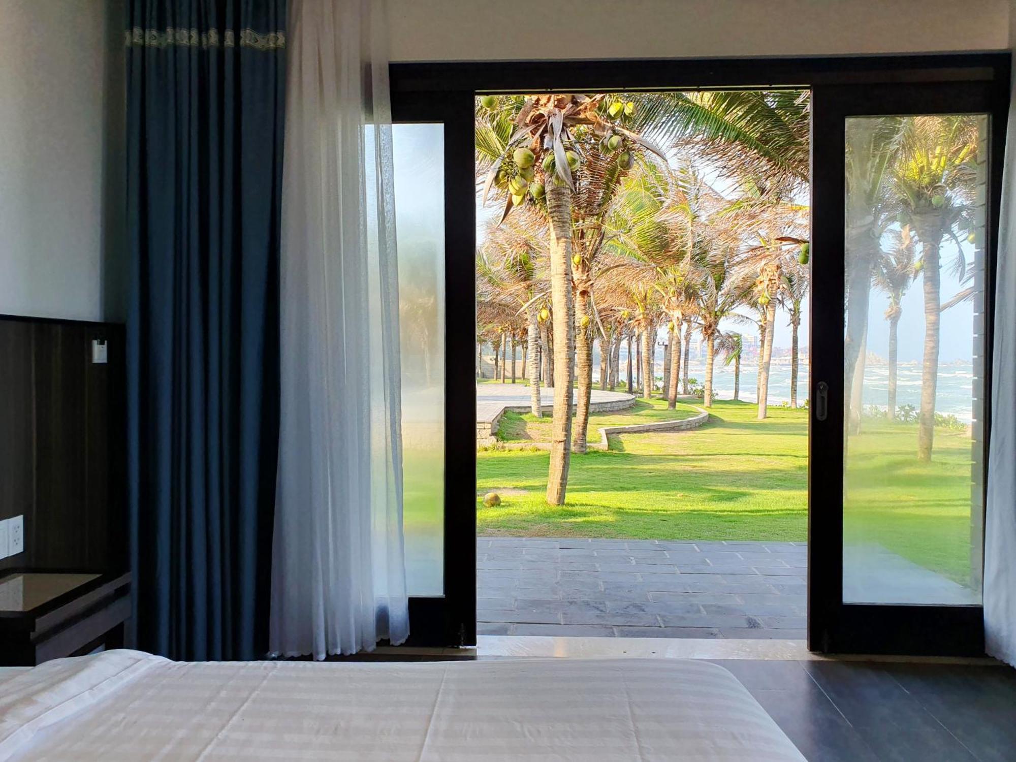 Starlight Villa Beach Resort&Spa Phan Thiet Exterior foto