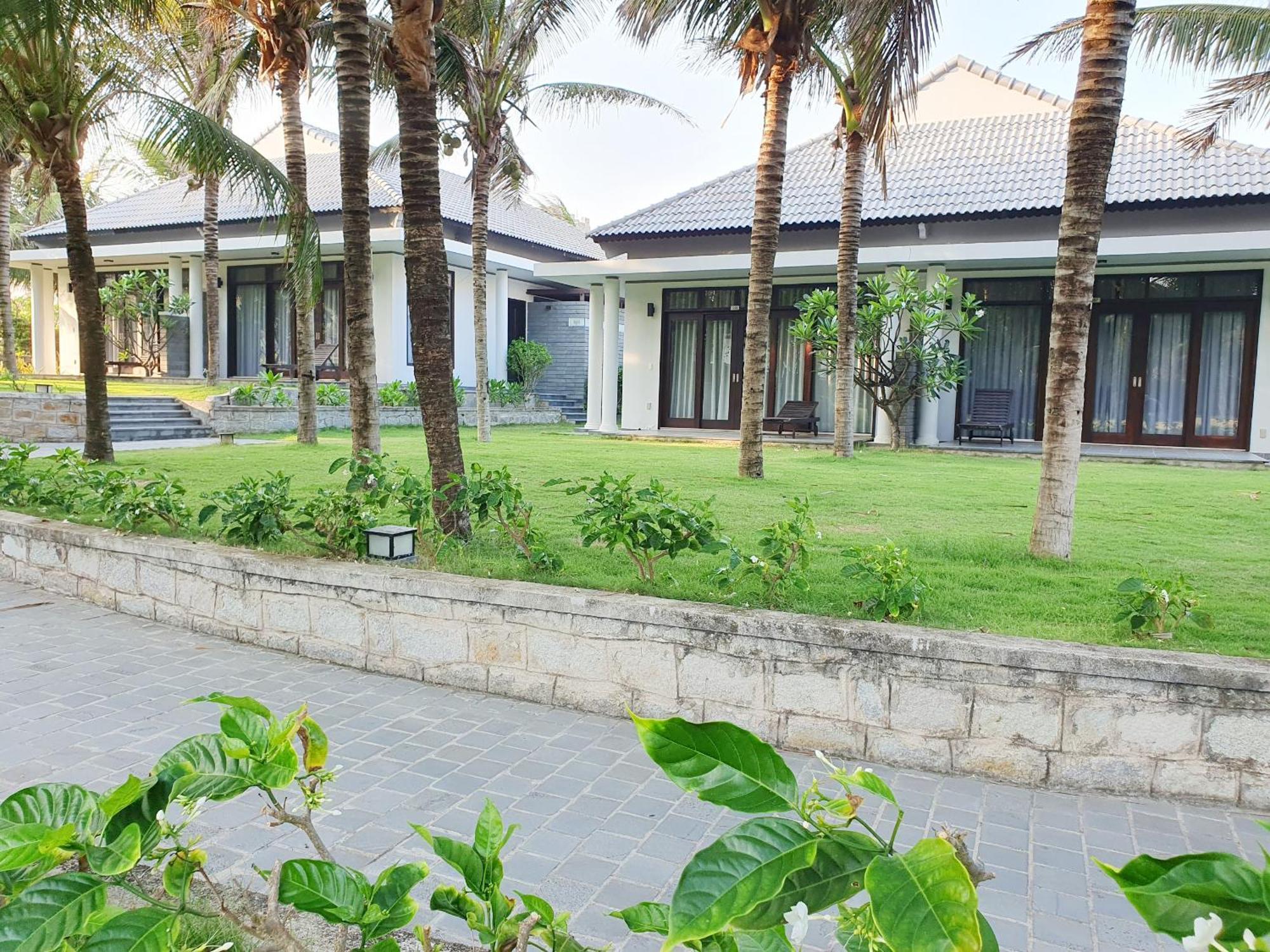 Starlight Villa Beach Resort&Spa Phan Thiet Exterior foto